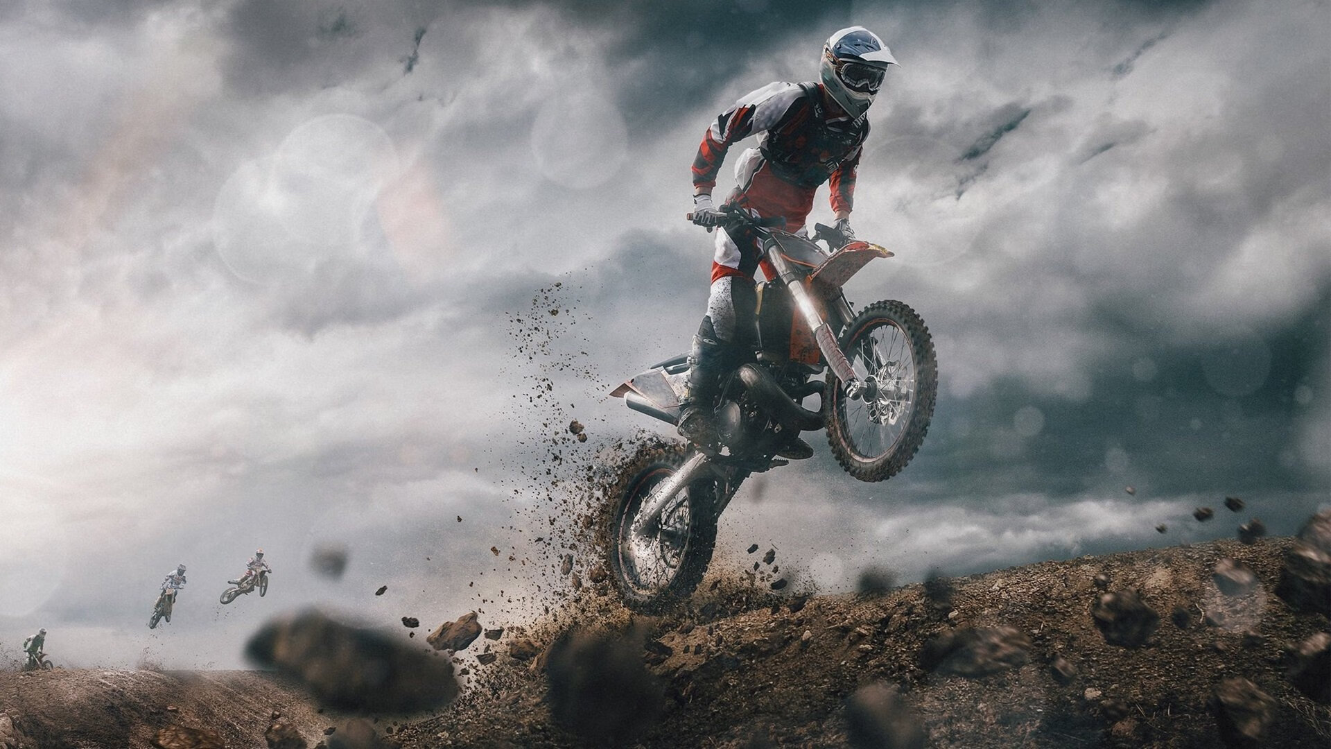 拜仁高压战术将面临体能与替补深度双考验，拜仁战术风格打法